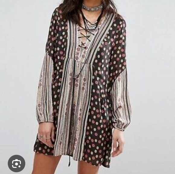 Free People | Rain or Shine Boho Floral Mini Dress Tunic Size Medium - Picture 2 of 10